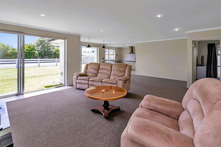 20 Sando Way One Tree Point_6