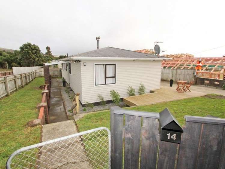 14 Driver Crescent Cannons Creek_19