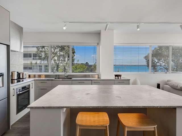 4/57 Sarsfield Street 1685_3