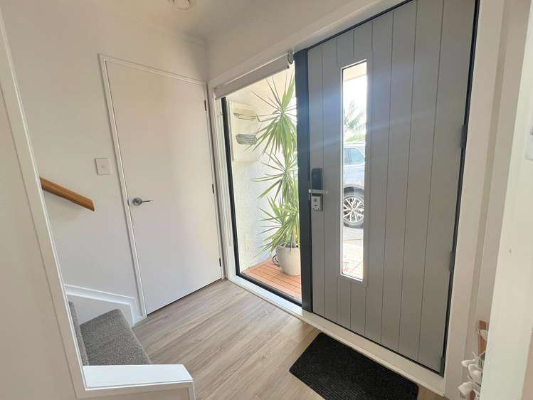 2/24 Hattaway Avenue Bucklands Beach_7