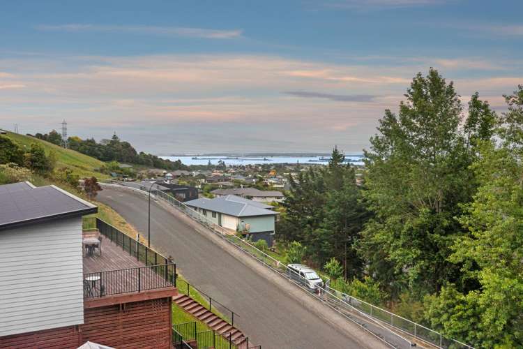 10 Woodford Lane Stoke_23