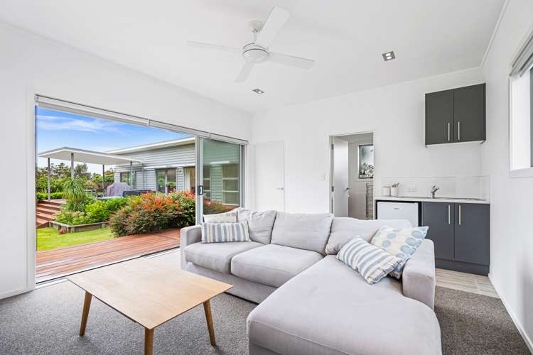 17 Johnson Point Road Waipu_34