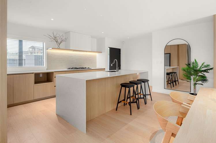 15 Kauri Point Drive Rototuna North_3