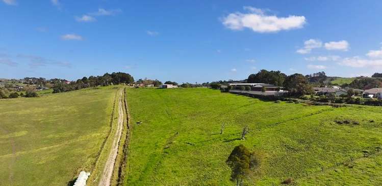 122 Hurndall Street East Maungaturoto_13