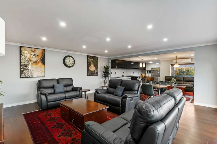 7 Exotic Place Massey_26