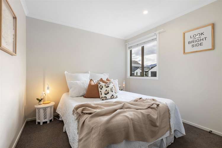 19 Regent Street Lower Shotover_17