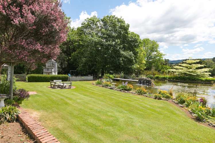 510 Smedley Road Tikokino_21