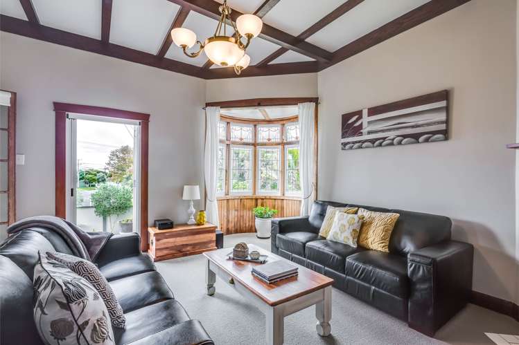 45 Lake Road Devonport_18