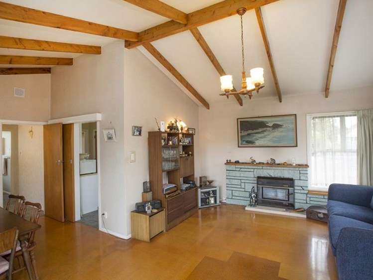 410 Ocean Road Whangamata_9