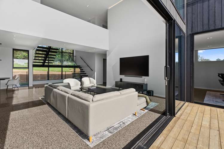 49 Candia Road Swanson_14