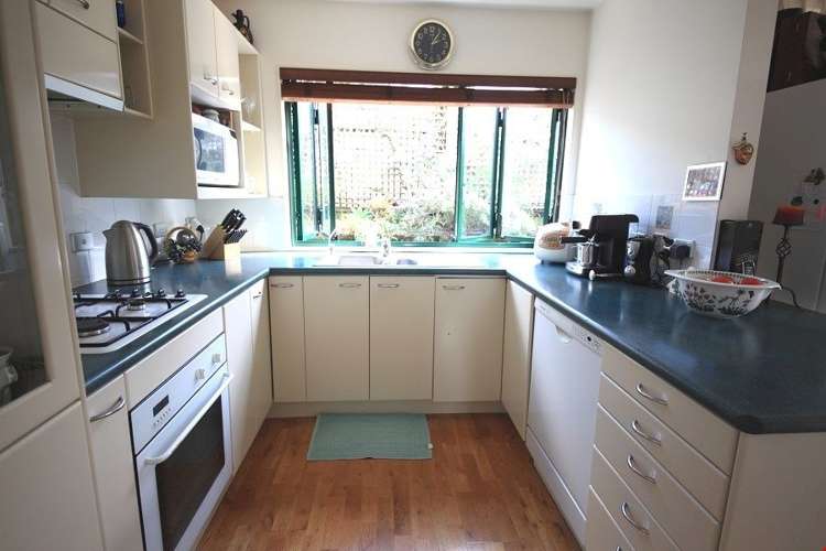 1/46 Raleigh Road Northcote_2