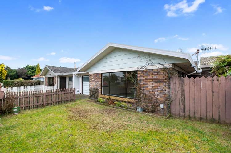 129b Ranolf Street Glenholme_13