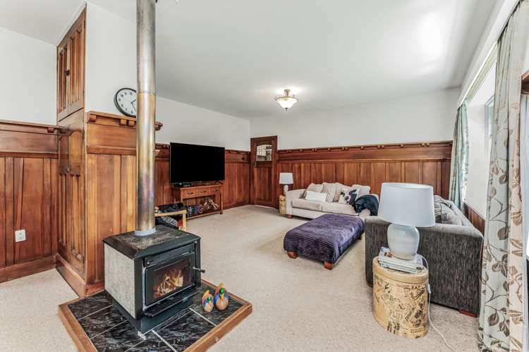 29 Broadway Avenue Waikuku Beach_17