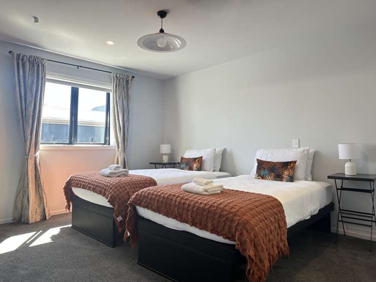 74 Hampden Street Hokitika_10