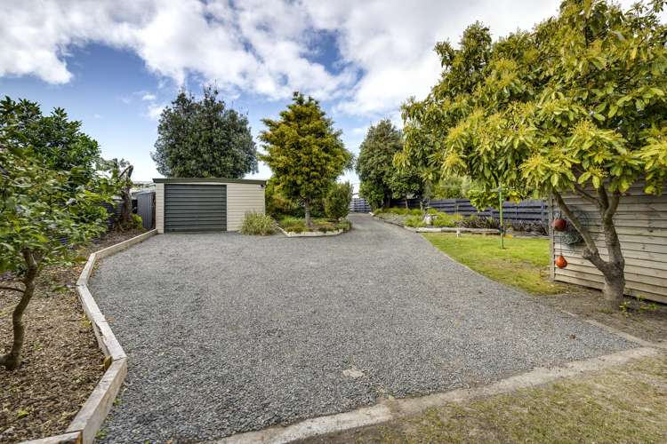 242 Whirinaki Road Bay View_21