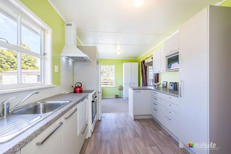 280 Wellington Road Wainuiomata_7