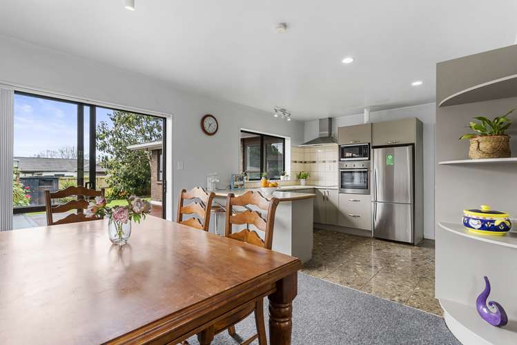 41 Lakeside Drive Pahurehure_13