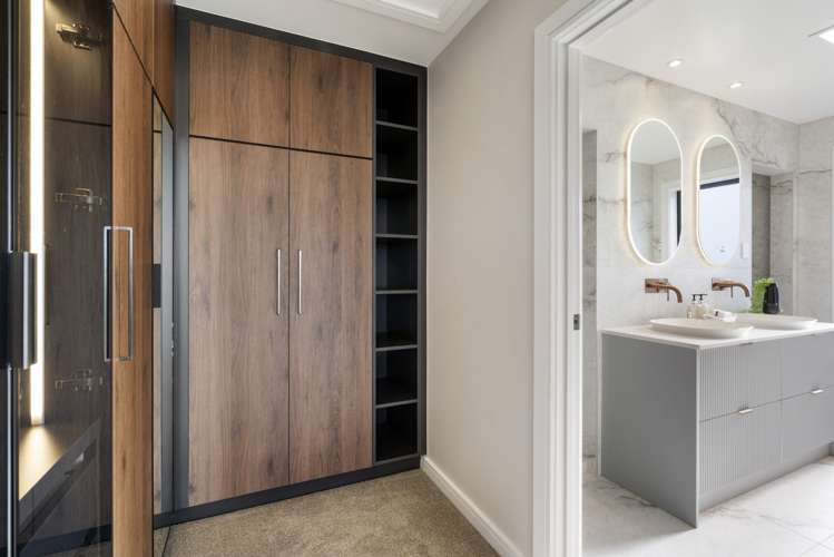 20 Beach Road Castor Bay_25