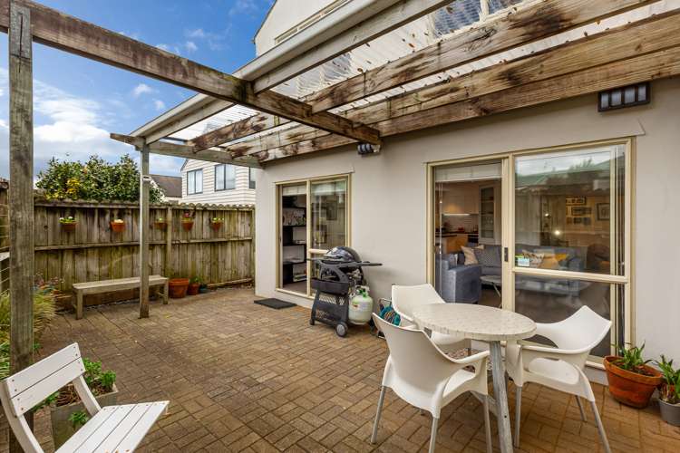 11 Warren Avenue Three Kings_14