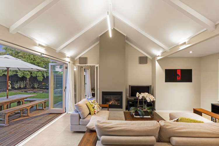 90 Old Mill Road Westmere_7