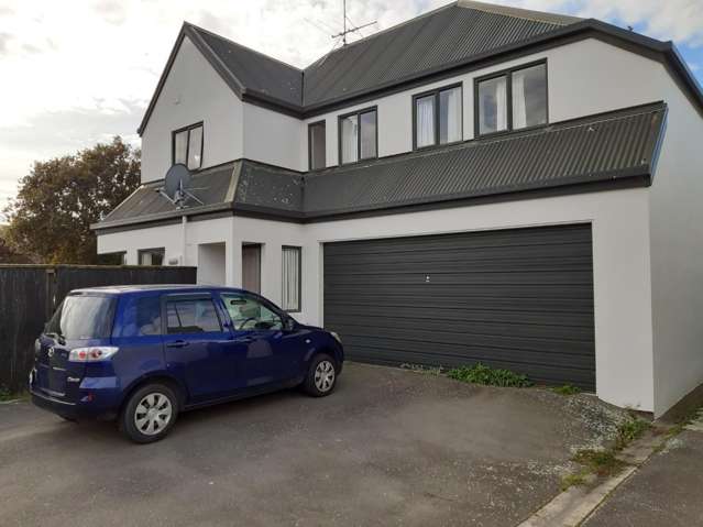 74 Mandeville Street 10211_1