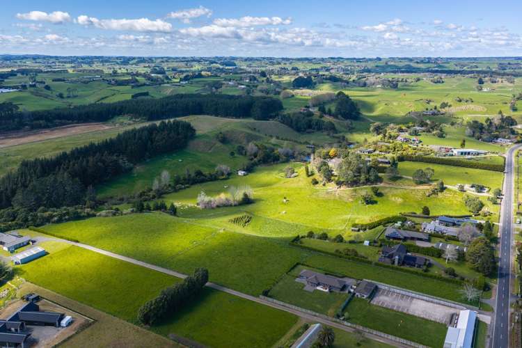 187A Smart Road Glen Avon_26