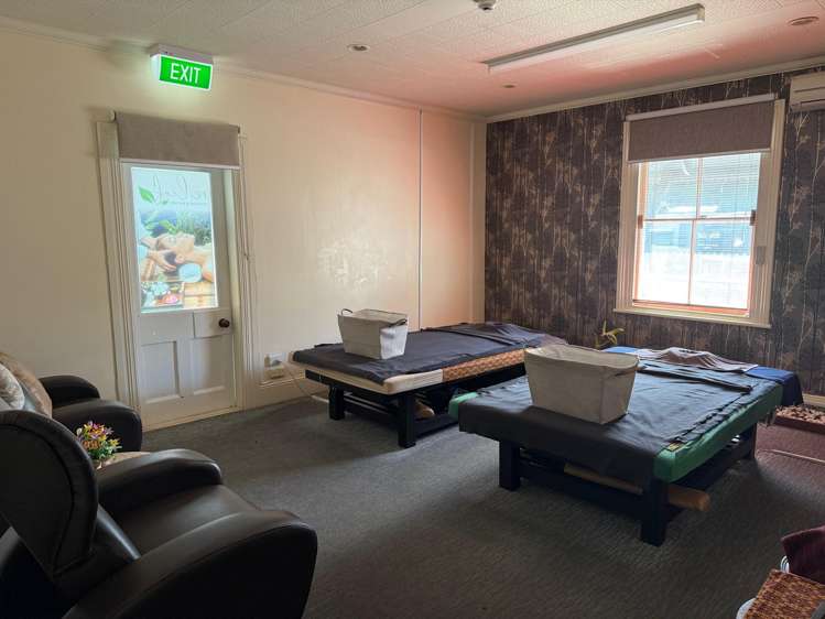 19 Clive Square Napier South_6