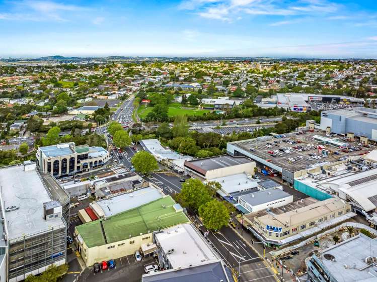 351 Great North Road Henderson_9