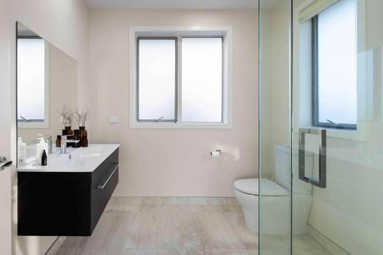 41 Alan Livingston Drive Cambridge_20