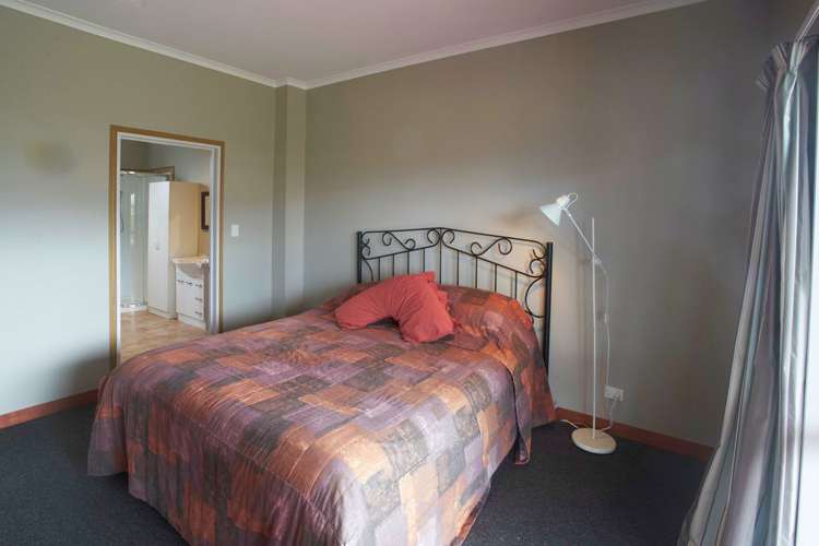 29 Acheron Way Te Anau_20