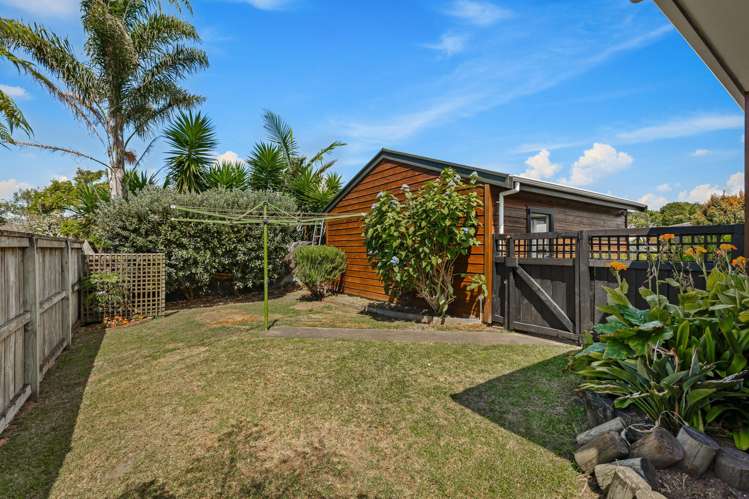 31 Crampton Court Orewa_22