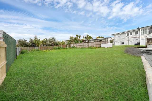 Build Your Dream Home on Sun-Soaked Freehold Land