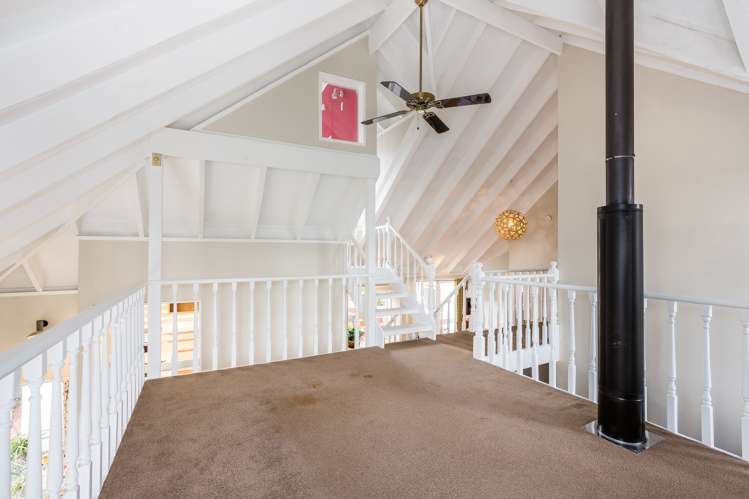 9 Indira Place Khandallah_10