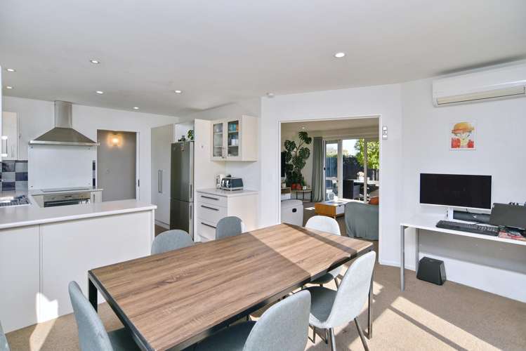153 Beach Road_5