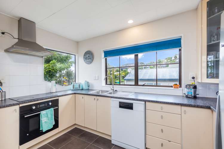 54b Polkinghorne Drive Manly_11