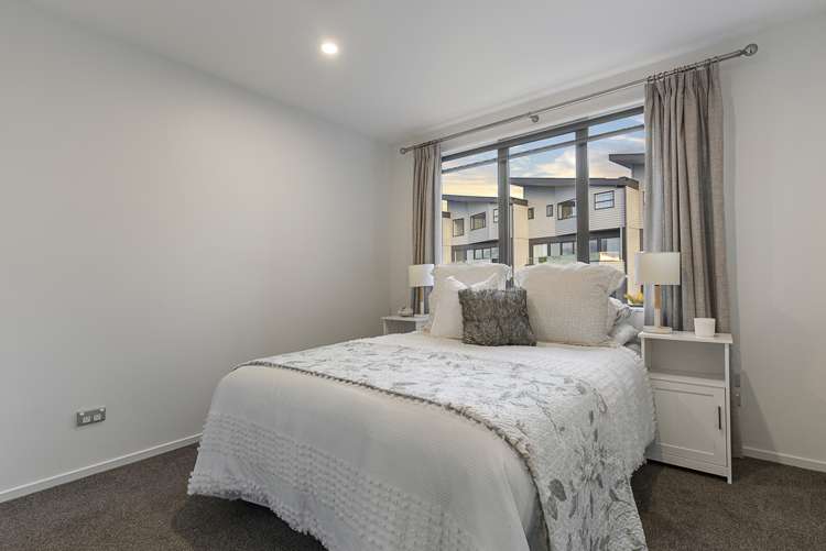 17 Moki Place Long Bay_13