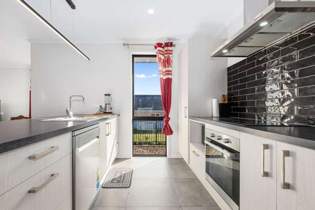 2A and B Korora Crescent Omokoroa_4