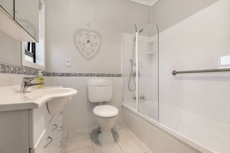 55 Howe Street Howick_16