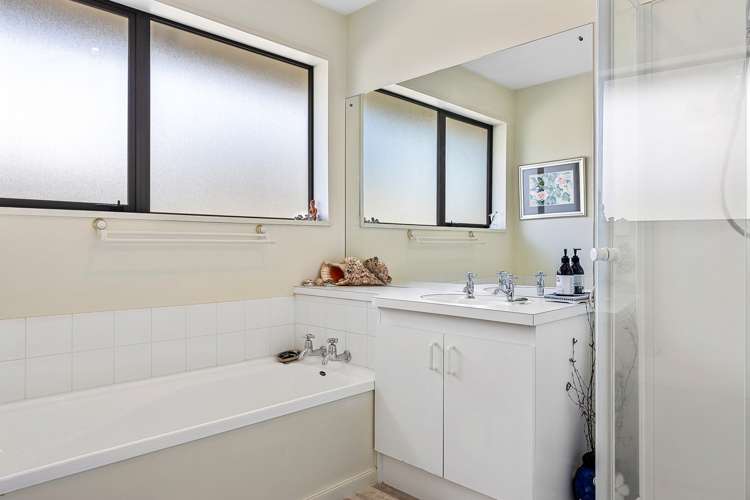 62 Aston Drive Waimairi Beach_9