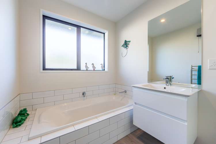 2 Biggles Place Lincoln_12