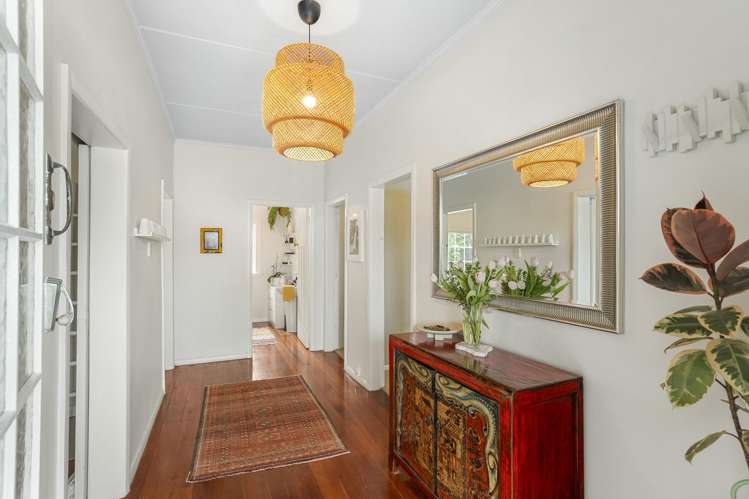 2/3 Haig Avenue Three Kings_13