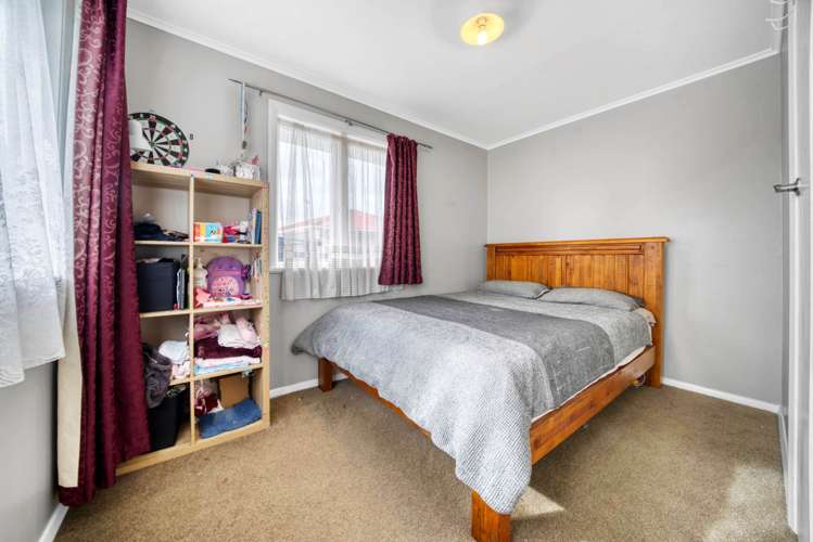 135 Clevedon Road Papakura_9