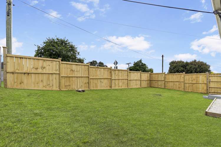 17 Lancaster Road Beach Haven_13