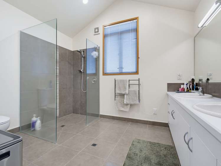 48 Blackmore Drive Lynmore_15