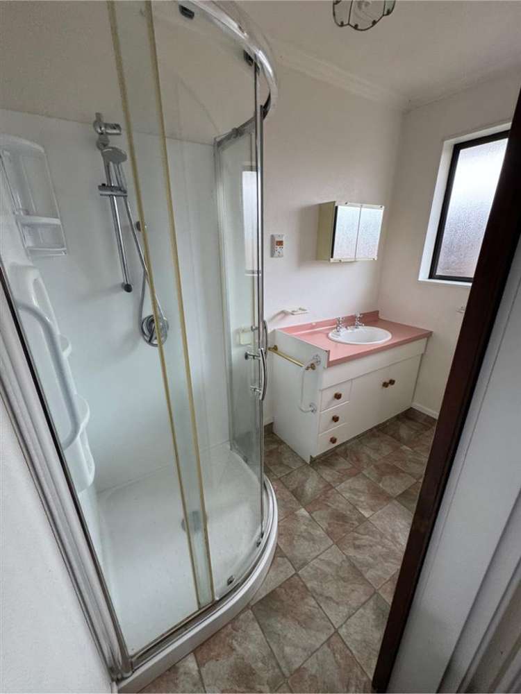 1/28 Brooklyn Drive Redwoodtown_3