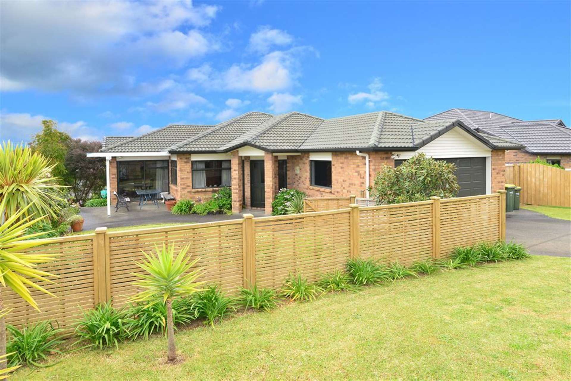 29 Chesterfield Way Orewa_0