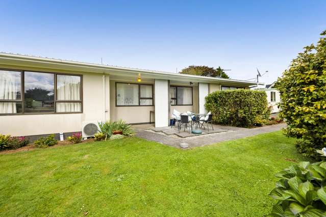 8B-8C Oswald Place Stratford_2