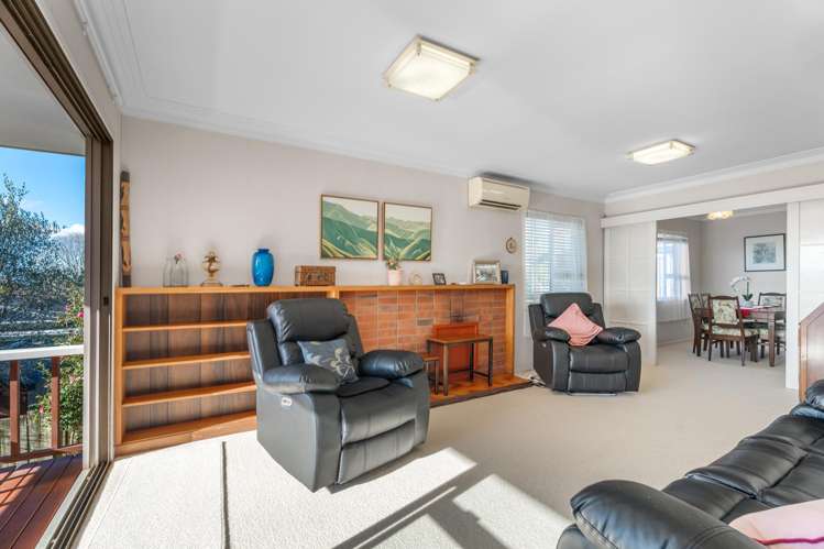 42 Woodward Avenue Mangere Bridge_15
