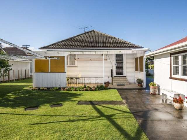 12 Churchill Crescent Te Hapara_2