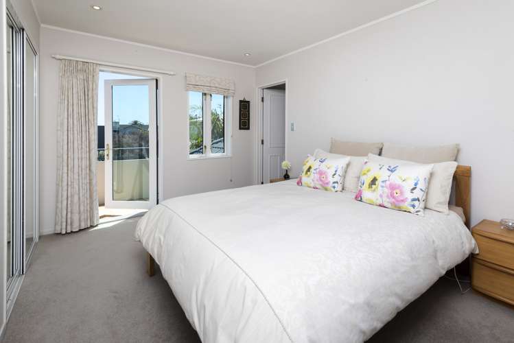 77 Fisher Parade Sunnyhills_15